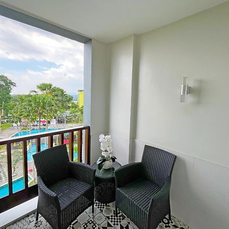 Aston Bogor Hotel And Resort מראה חיצוני תמונה