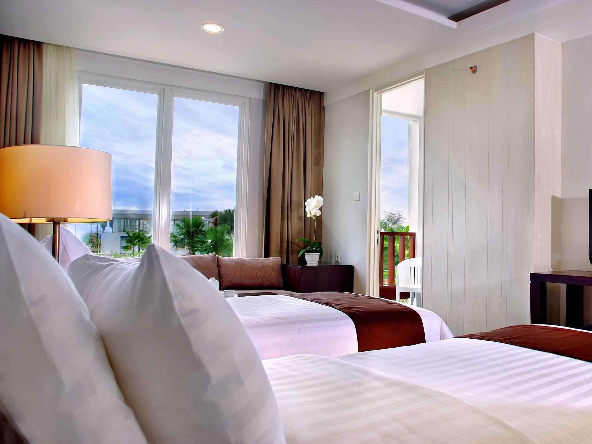 Aston Bogor Hotel And Resort מראה חיצוני תמונה