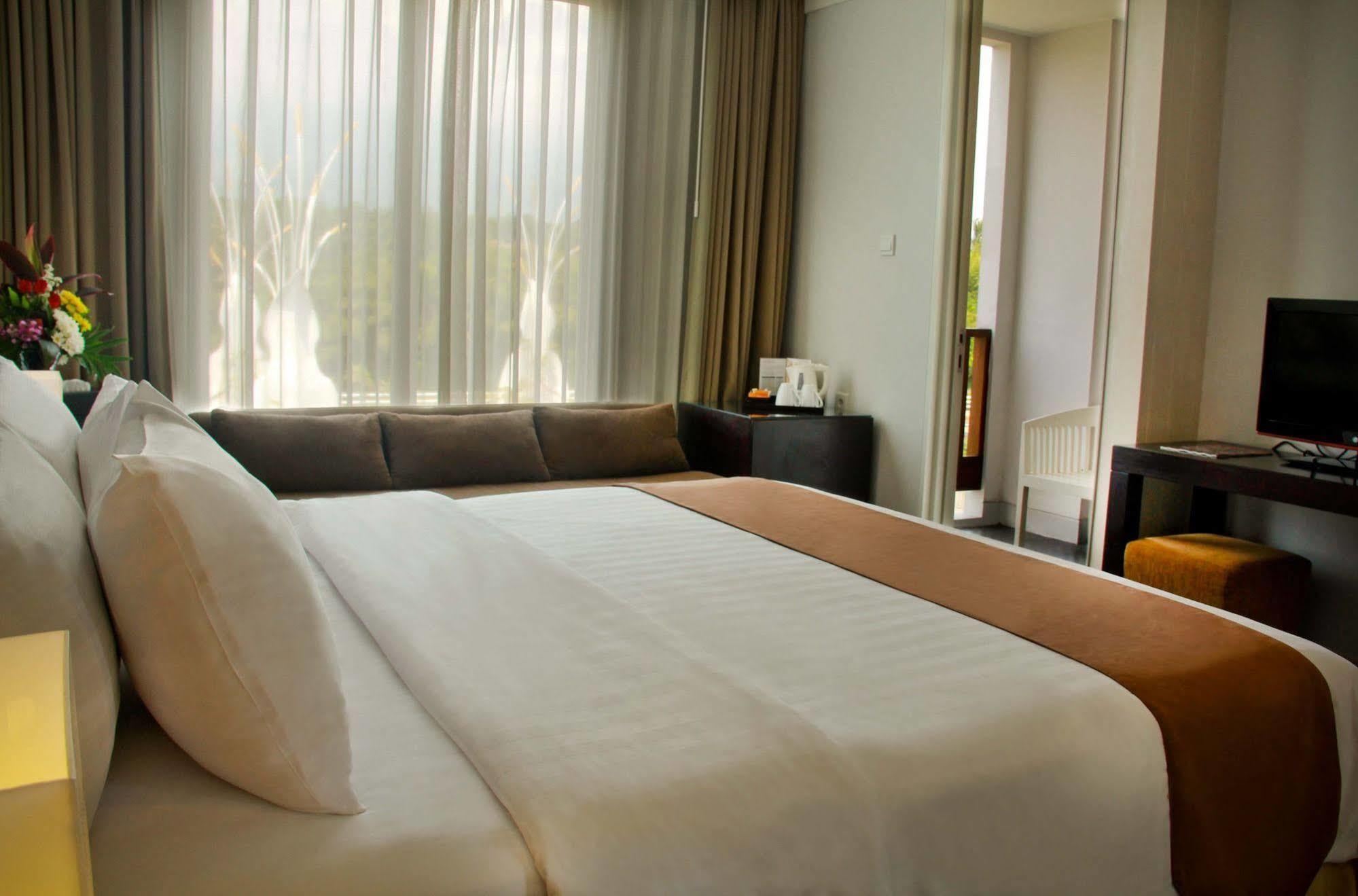 Aston Bogor Hotel And Resort מראה חיצוני תמונה